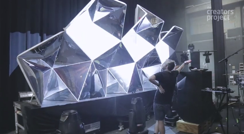 Yeasayer: How To Build A Stage | Fragrant World 2012