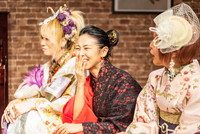 こまどり姉妹×令和三姉妹(間々田優×美良政次×中村ピアノ)対談インタビュー