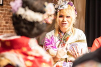 こまどり姉妹×令和三姉妹(間々田優×美良政次×中村ピアノ)対談インタビュー