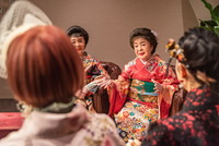 こまどり姉妹×令和三姉妹(間々田優×美良政次×中村ピアノ)対談インタビュー