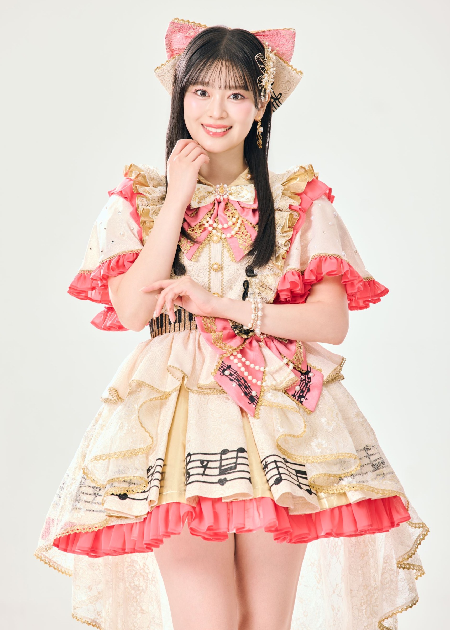 坂井仁香 ソロカット