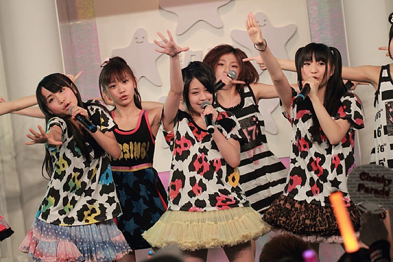 Ｃｈｅｅｋｙ　Ｐａｒａｄｅ「」4枚目/10