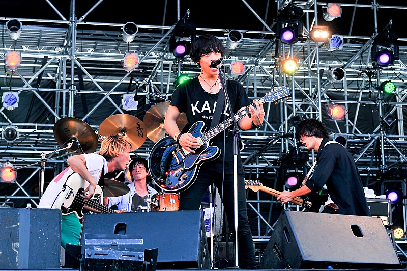 ＴＨＥ　ＯＲＡＬ　ＣＩＧＡＲＥＴＴＥＳ「20000人が泉大津フェニックスで狂喜乱舞！【RUSH BALL 2014】ライブレポート」1枚目/9