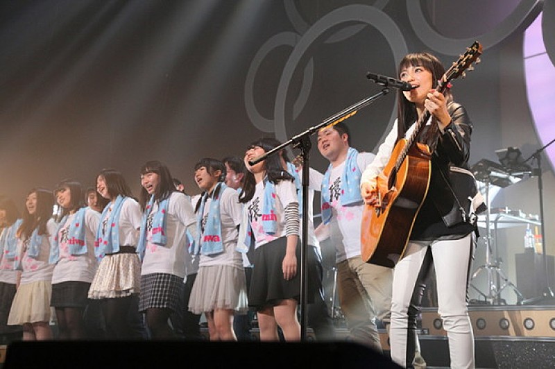 miwa 2年ぶりの全国ツアー開始 仙台公演でOECD東北スクールの生徒28人壇上で大合唱