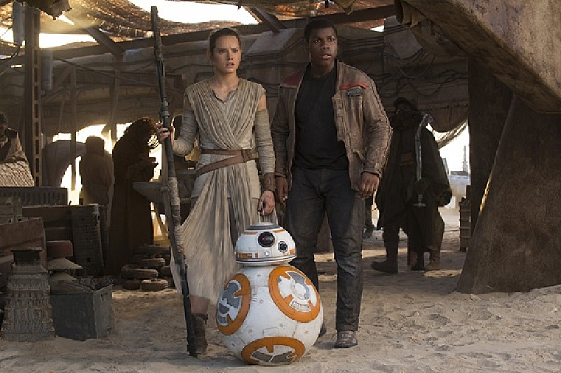 ウォルト・ディズニー・ジャパン「『スターウォーズ』の新キャラ愛されドロイドBB-8の誕生秘話が公開」1枚目/1