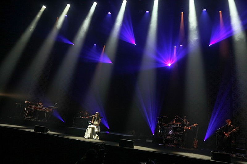 Aimer 新曲も初披露したホールツアーファイナルで5年間の集大成 Daily News Billboard Japan