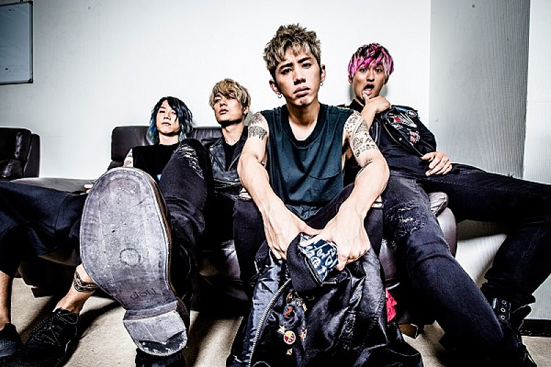 ONE OK ROCKの新ALより「We are」のミュージックビデオが公開