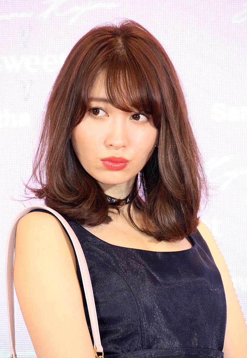 「小嶋陽菜、ラストコンサ－トが迫り「焦ってきました」　さっし－の活動に野心を…」1枚目/1