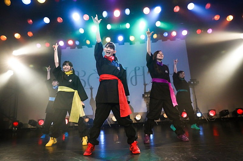 「チームしゃちほこ、それぞれミッションをクリアしリリイベに集合」1枚目/7