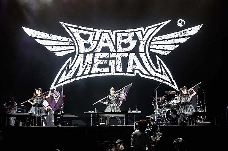 BABYMETAL「BABYMETAL、6年連続出演の【サマソニ】で初のメインステージに降臨」1枚目/7