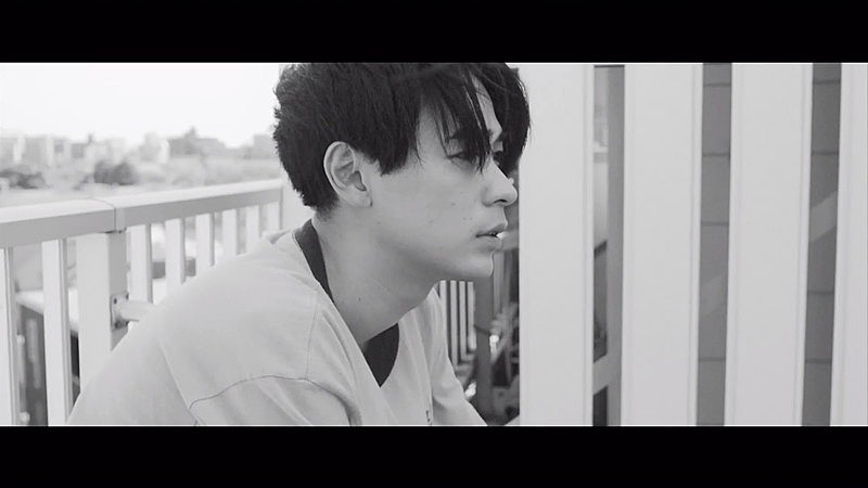 フジファブリック「フジファブリック、新曲「Water Lily Flower」MVで成田凌と初共演」1枚目/3