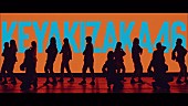 欅坂46「欅坂46が新曲「Nobody」MV公開、監督は坂道AKBも手掛けた東市篤憲」1枚目/14