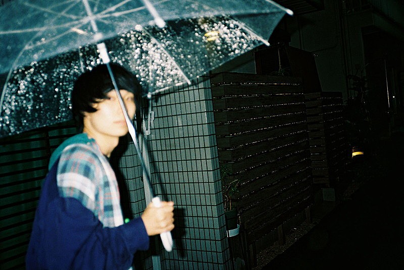 Mega Shinnosuke、初の全国流通EP『HONNE』を6月リリース　AAAMYYY参加MVも公開