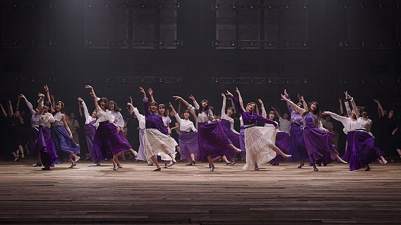 乃木坂４６「乃木坂46、撮影中に感極まるメンバーが続出「Sing Out！」MV公開」1枚目/12