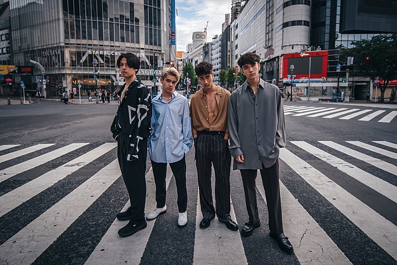 「INTERSECTION「Hot Water」、 三井アウトレットパーク「WINTER SALE」の新CMに」1枚目/1