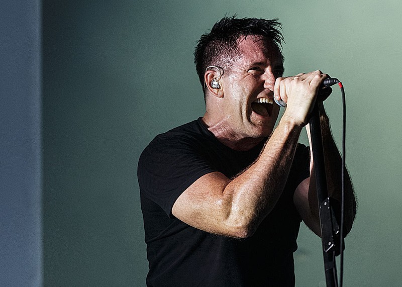 NIN、ツアー中止でグッズを公式サイトで販売　収益を寄付へ