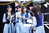 日向坂46「日向坂46、“新感覚の朗読劇×ファッションショー×ライブ”配信イベントで5万人を魅了」1枚目/30