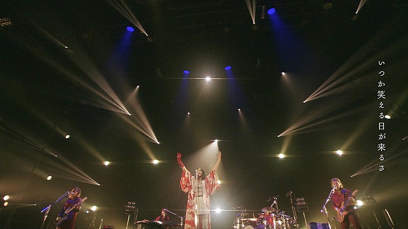 女王蜂、武道館公演DAY2より「聖戦」ライブ映像公開 