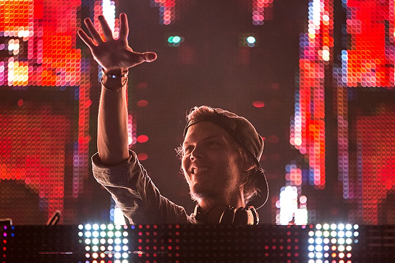 アヴィーチー「故アヴィーチー関連のイベントがスウェーデンのAvicii Arenaで初開催へ、自殺防止とメンタルヘルスがテーマ」1枚目/1