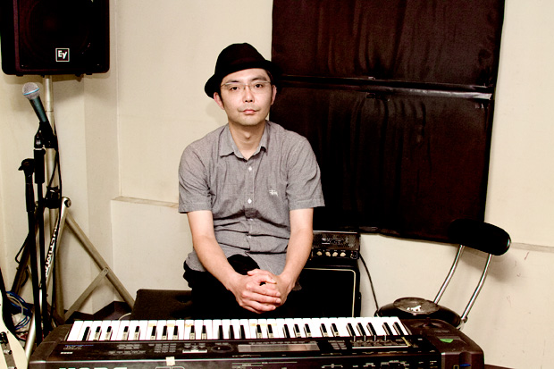 ZAZEN BOYS「すとーりーず」向井秀徳 ZAZEN BOYS「すとーりーず」完全限定生産LP - TROOP RECORDS