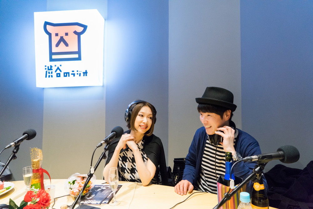 カジヒデキと野宮真貴 / rainy city / summer beauty カジヒデキと野宮真貴 / rainy city / summer beauty - メルカリ