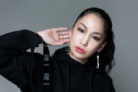 中島美嘉『KISS OF DEATH（Produced by HYDE）』『MIKA NAKASHIMA GREATEST LIVE ～LIVE BEST SELECTION 2003-2017』インタビュー