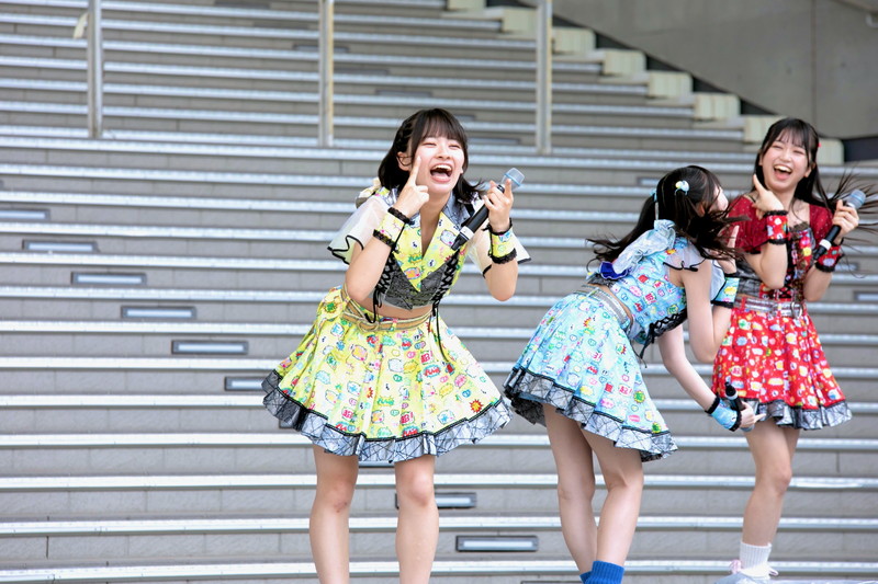 <インタビュー>COMIQ ON! マンガみたいなアイドルグループ 第一巻完成までの冒険活劇と夢をめちゃくちゃ語る