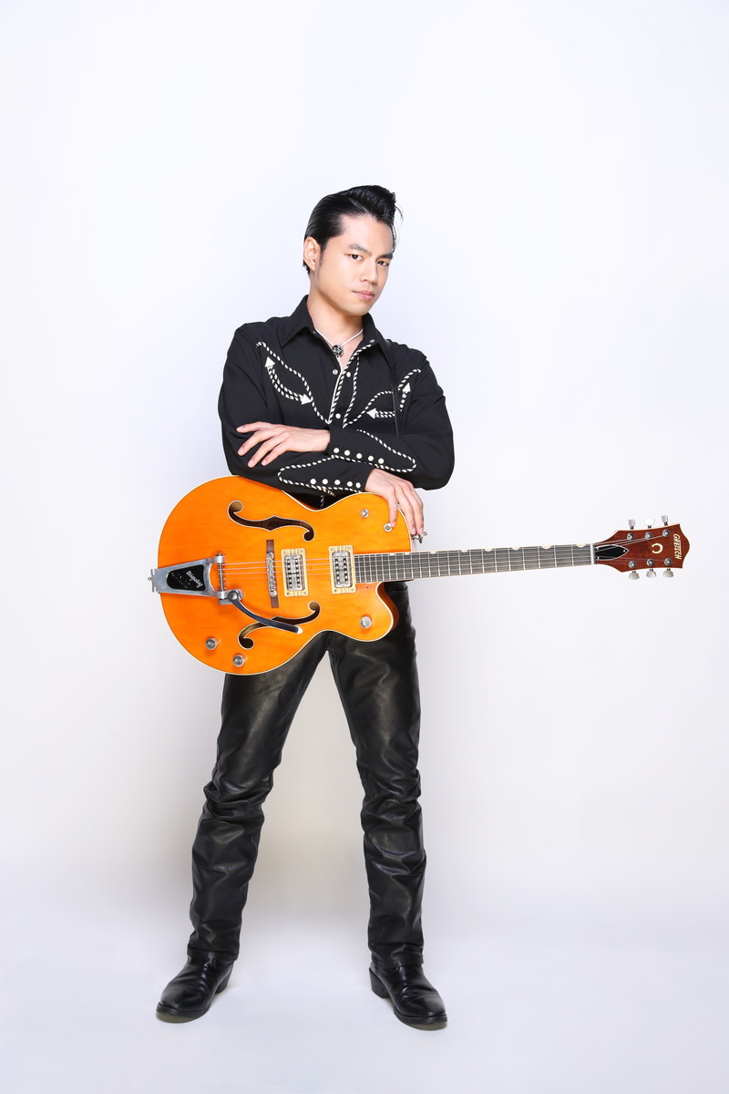 <インタビュー>The Biscats「みんなの喜怒哀楽に寄り添えたら」最新アルバム『BLACK or PINK?』、国内ロカビリー史上初の武道館を目指す理由語る
