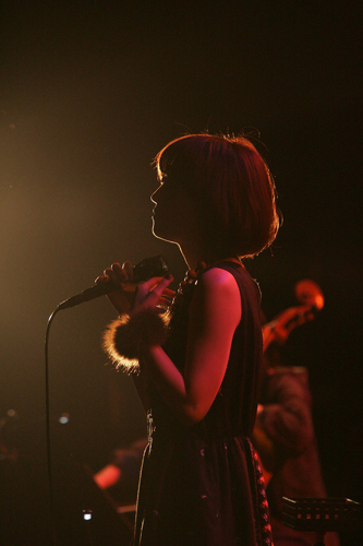 熊木杏里 【熊木杏里 Autumn Tour 2009 はなよりほかに】ライブ写真