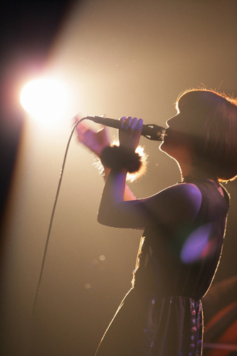 熊木杏里 【熊木杏里 Autumn Tour 2009 はなよりほかに】ライブ写真