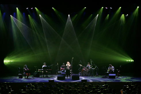 【熊木杏里 Autumn Tour 2009 はなよりほかに】ライブ写真