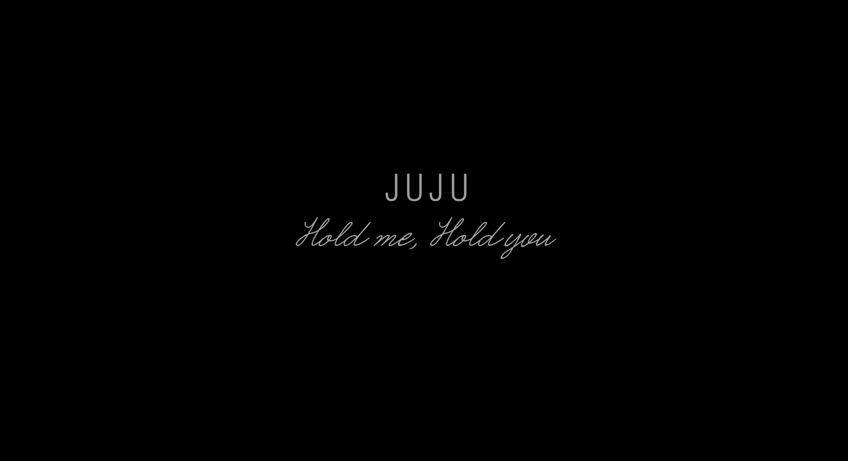 「Hold me, Hold you」