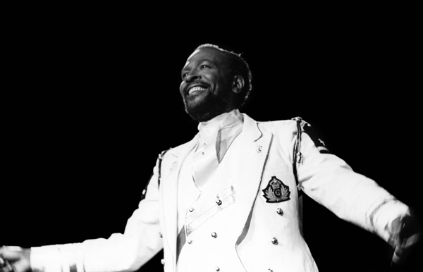 マーヴィン・ゲイ　父親に射殺される