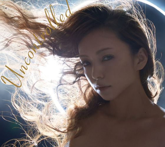 「安室奈美恵 WOWOW欧州サッカーテーマソングの新曲が初登場1位」1枚目/1