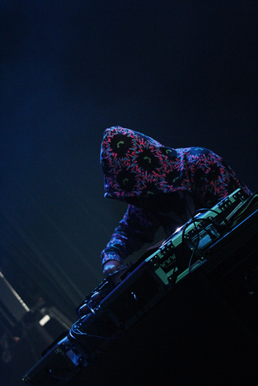 「でんぱ組.inc かせきさいだぁ、バニビ、BiSらと競演」1枚目/6