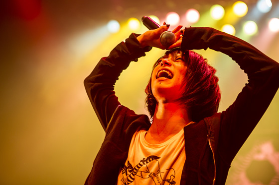 「V系シーンの異端SuG ツアー初日“不完全”さで涙と笑顔生む」1枚目/3