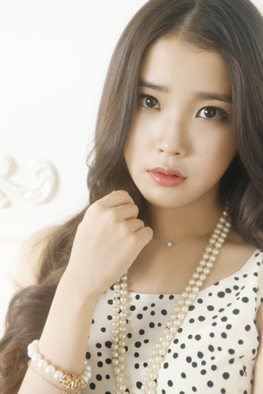 「ビルボード4週首位の19歳 めざましライブ出演決定」1枚目/5