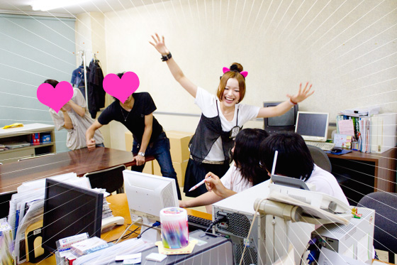 「奇襲アイドルBiSの特攻隊長 謎の気鋭バンドと番組ジャック」1枚目/4