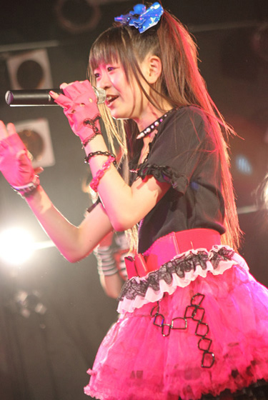 「Party Rockets」4枚目/23