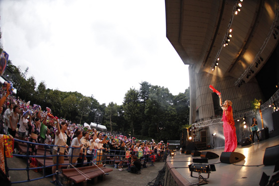 「Ms.OOJA」2枚目/5