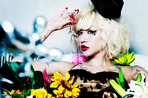 「玉置成実主催イベント ももクロ＆SCANDAL出演決定」1枚目/2