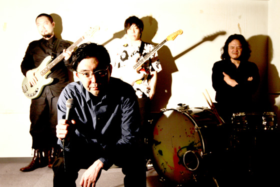 「リリース前のアルバムを“みんなで聞く会” 急遽開催」1枚目/1