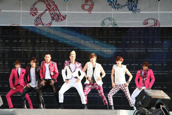 「U-KISS」9枚目/9