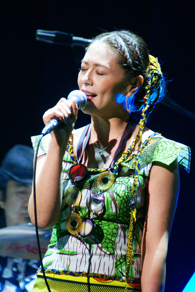 「小泉今日子 圧巻の8曲メドレーにどよめき」1枚目/3