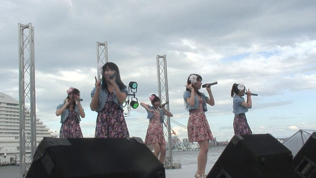 「関西発のJKアイドル 父兄参観気分になる即興漫談を」1枚目/10