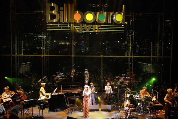 「CharaがMTVアンプラグドに出演 放送は10月末に」1枚目/8