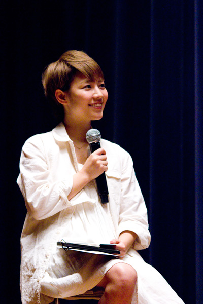 「卜部美琴役 吉谷彩子」4枚目/11