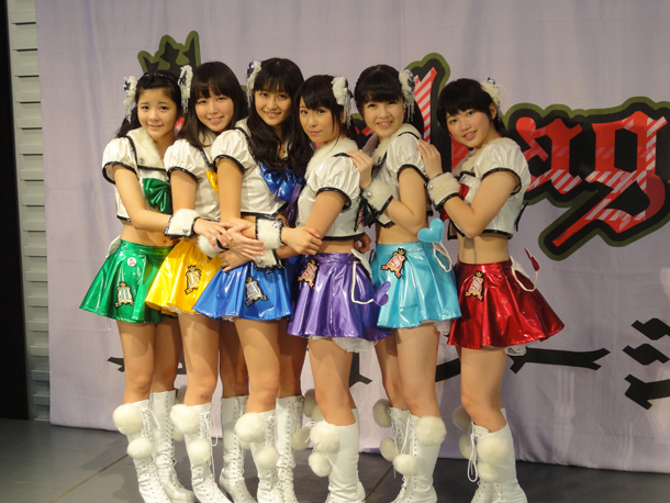 「スマイレージ 新曲「寒いね。」熱唱、来年ハロプロ15周年ライブ」1枚目/6