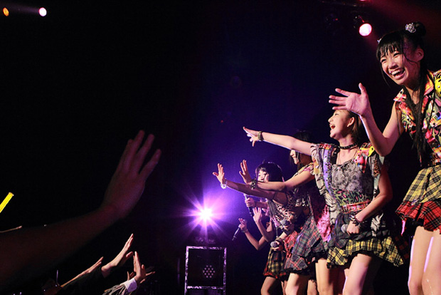 「Cheeky Parade」14枚目/21