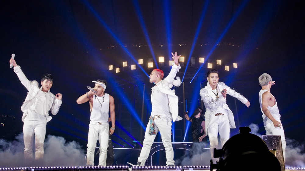 ＢＩＧＢＡＮＧ「BIGBANG 【Alive Galaxy Tour】が東京ドームで5万人を魅了」1枚目/2